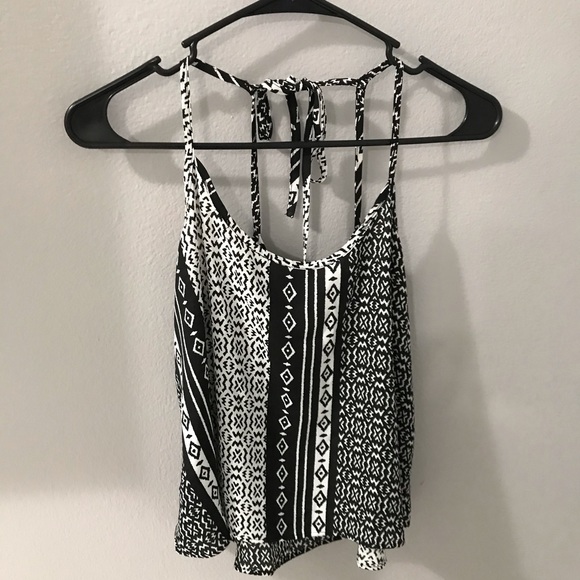 8 item women’s top bundle - Picture 6 of 9